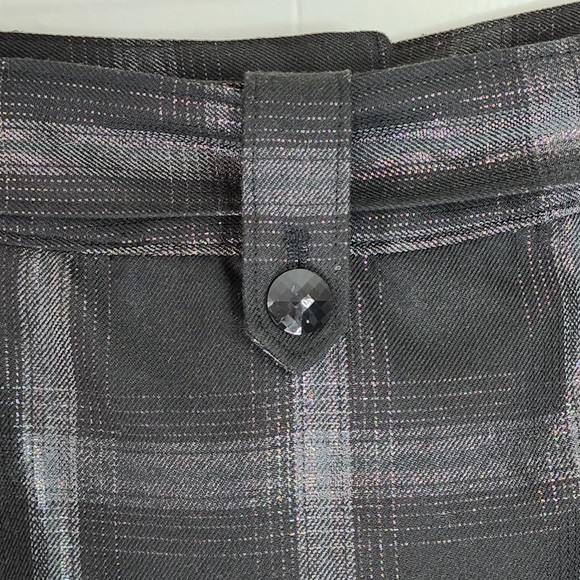 Worthington Black/Gray Plaid Skirt with Pockets Size 12 - Picture 4 of 6